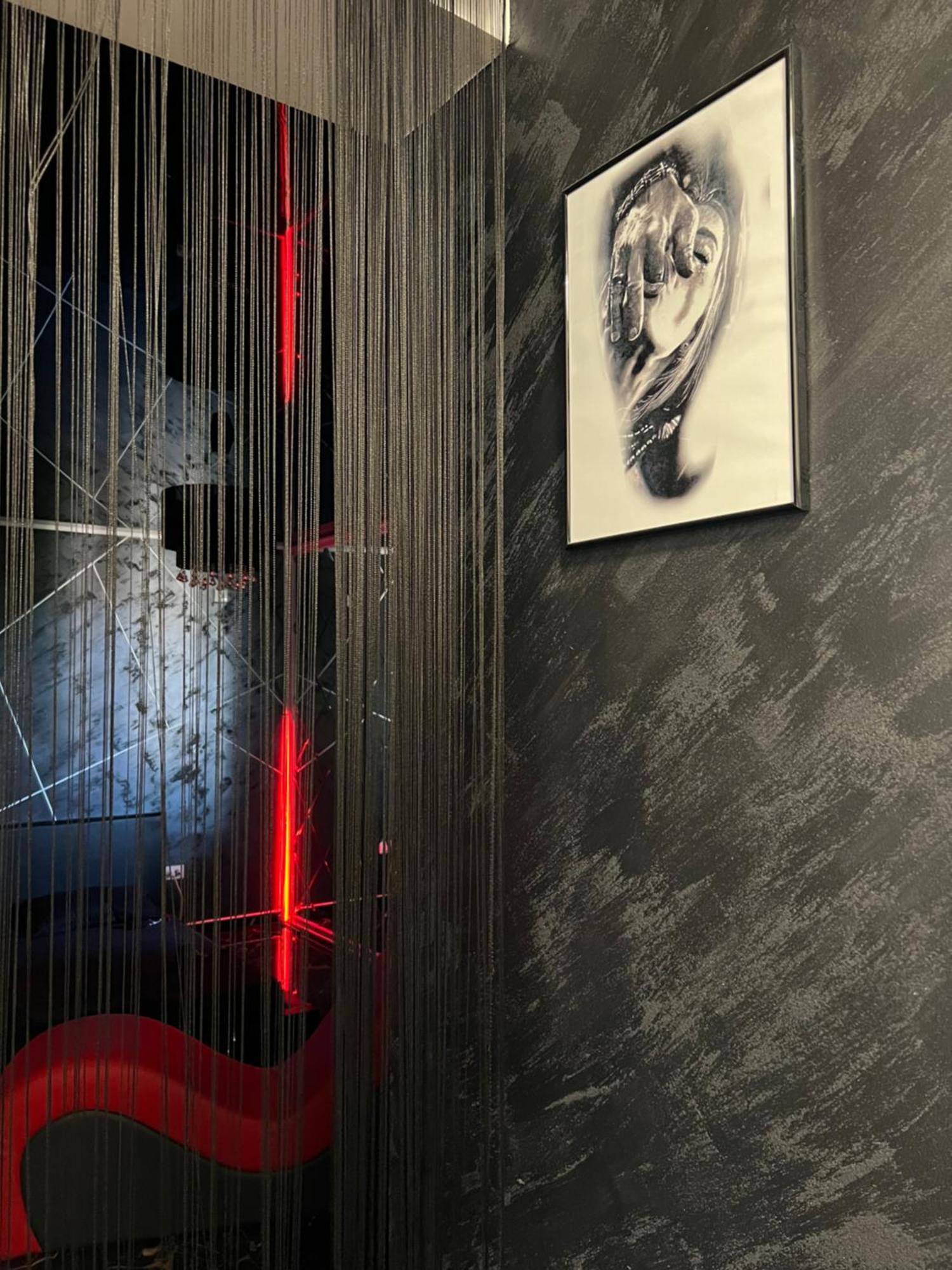 Adult Only Fantasy Room Bucureşti Exterior foto