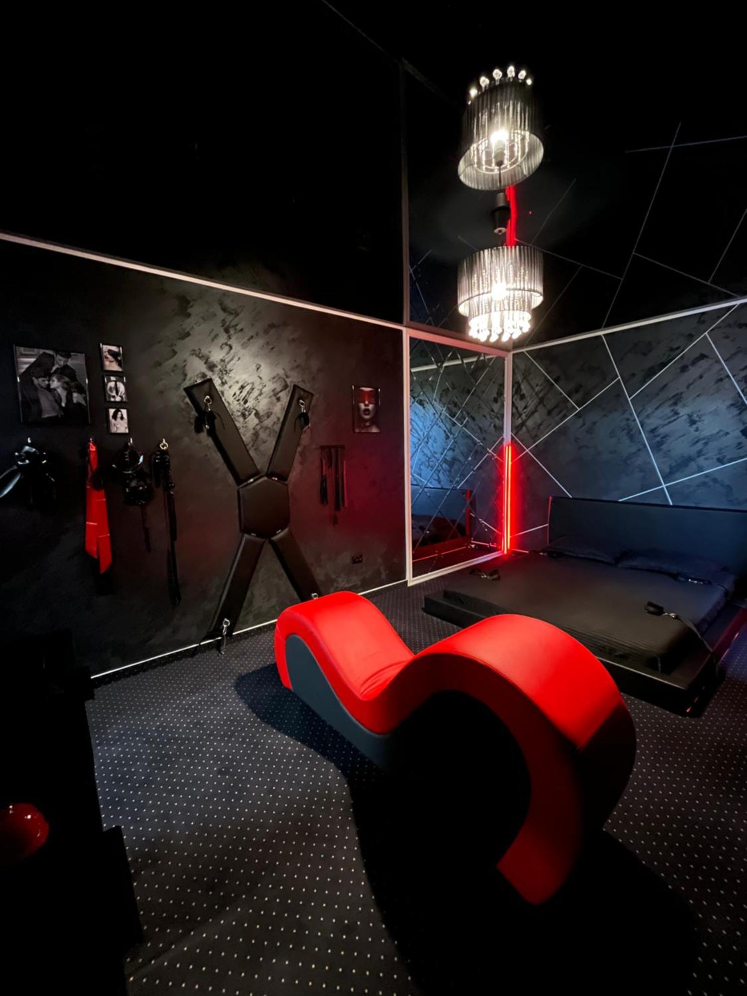 Adult Only Fantasy Room Bucureşti Exterior foto